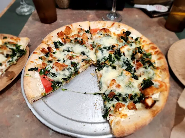 Oak Tree Pizza & Pasta Picture 2