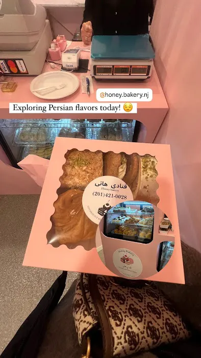 Honey Bakery Picture 10