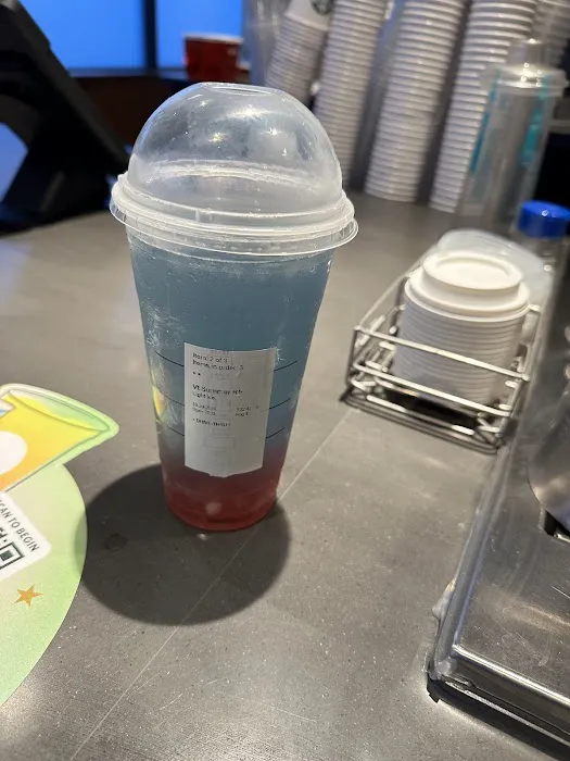 Starbucks Picture 6