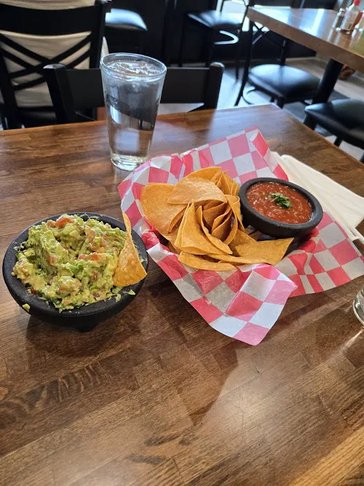 El Azteca Mexican Restaurant Picture 8