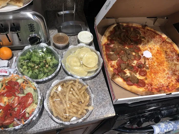 Natale's Pizzeria & Catering Picture 6