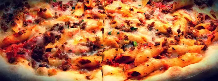 LA Bella Roma Pizzeria Picture 5