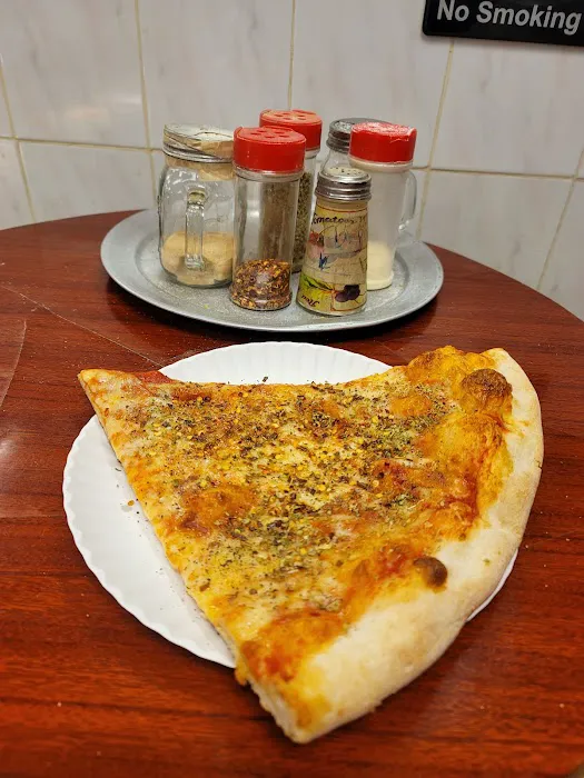 Roma II Pizza Picture 3