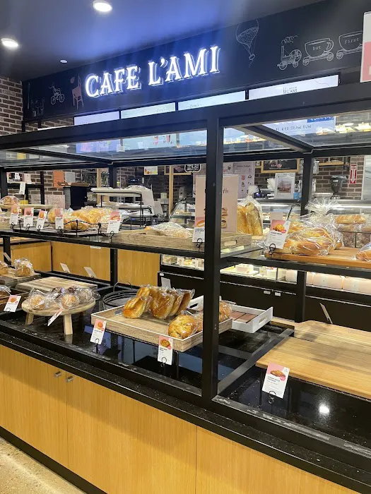 L'AMI Bakery & Cafe Picture 8