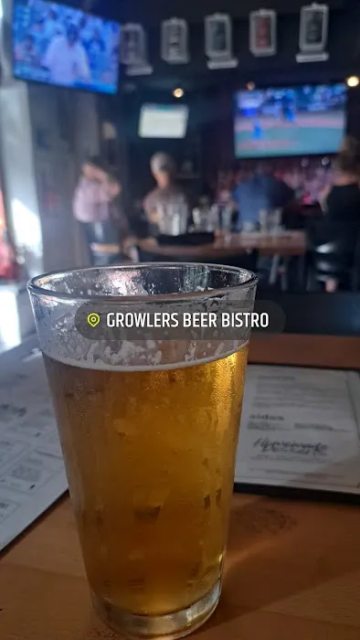 Growlers Beer Bistro Picture 4