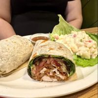 Eastchester Inn ico