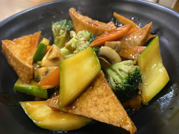 Sesame Chinese Kitchen Picture 7