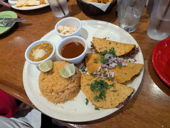 Rio Bravo Tacos & Tequila Picture 4