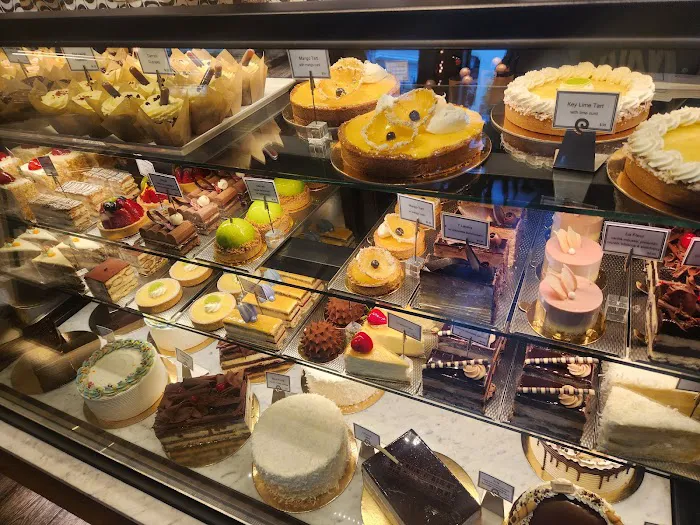 Martine's Fine Bake Shoppe Picture 4