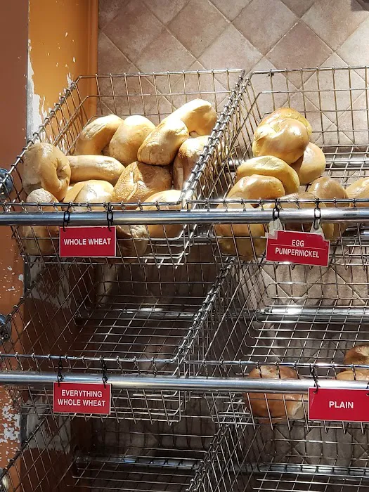 The Bagel Loft Picture 10
