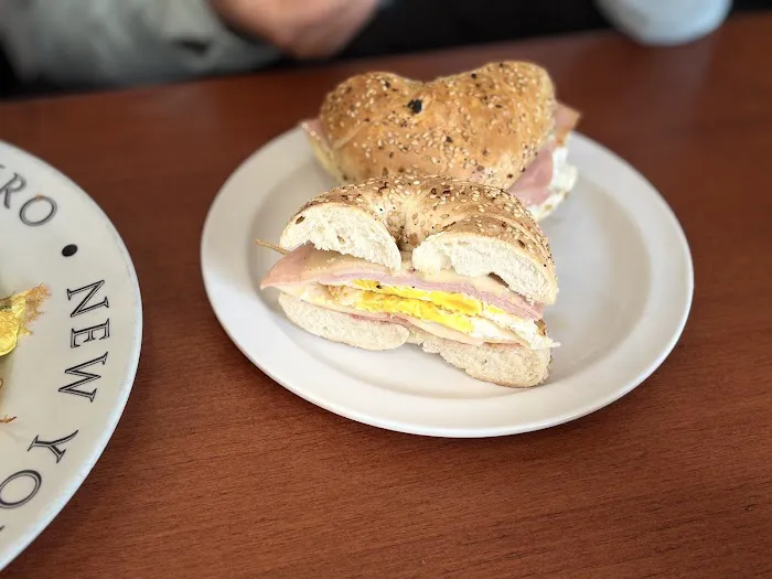 The Bagel Loft Picture 2