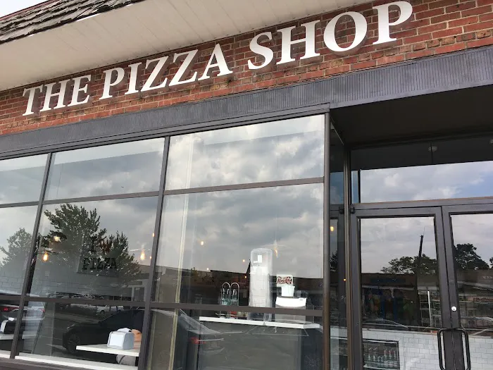 The Pizza Shop Picture 6