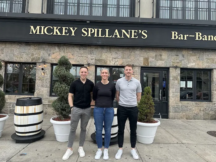Mickey Spillane's Picture 7