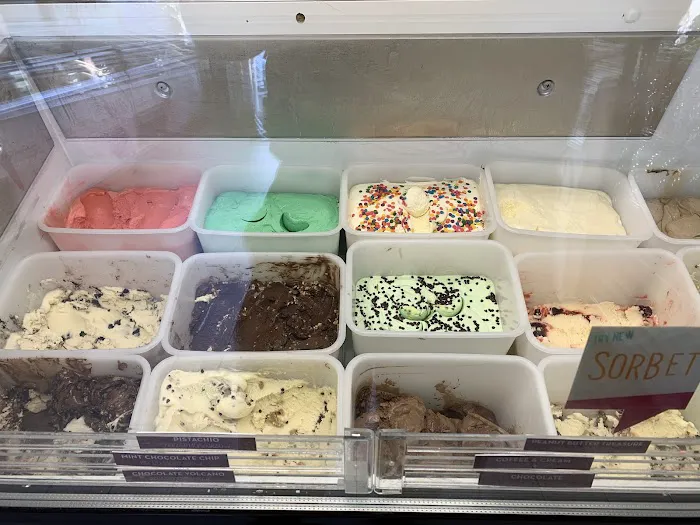 Carvel Picture 9