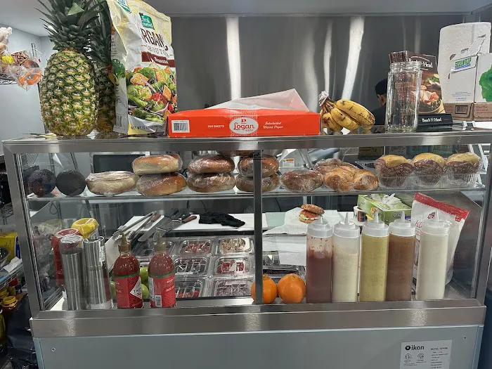 Anita's Mini Deli Picture 10