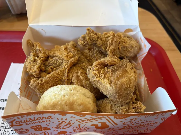 Popeyes Louisiana Kitchen Picture 8