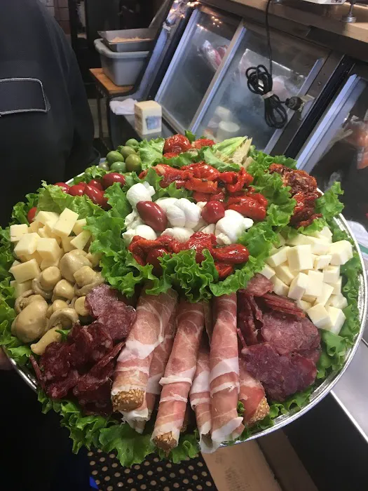 Giovanni's Delicatessen & Catering Picture 10