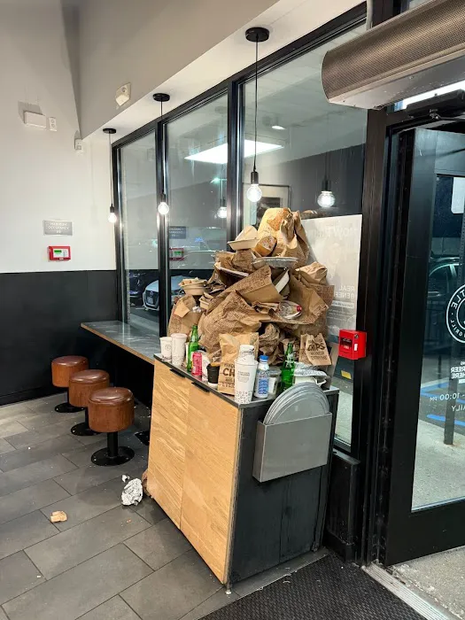 Chipotle Mexican Grill Picture 7