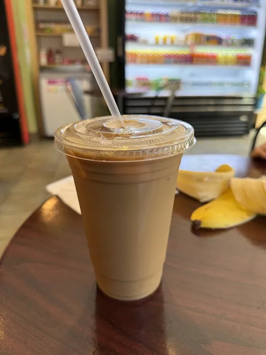 Sandys Cafe Picture 2