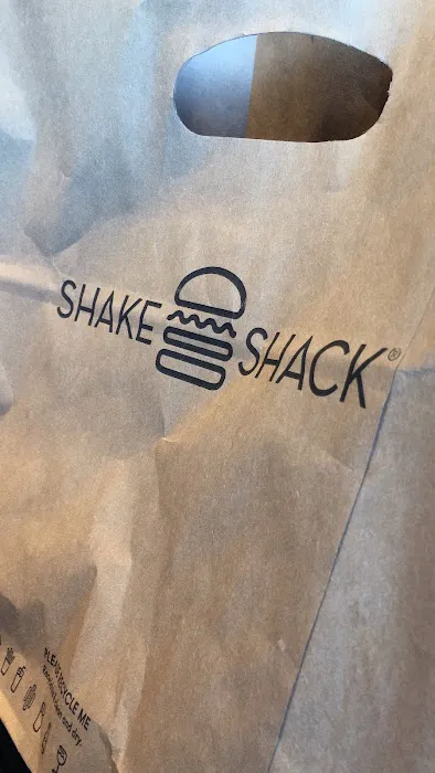 Shake Shack Ridge Hill Picture 1