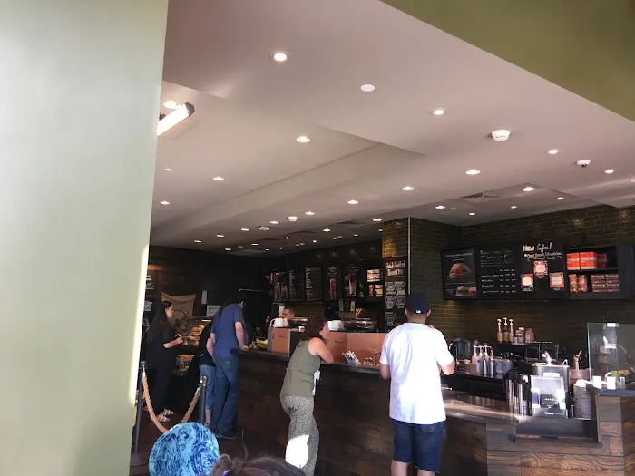 Starbucks Picture 5