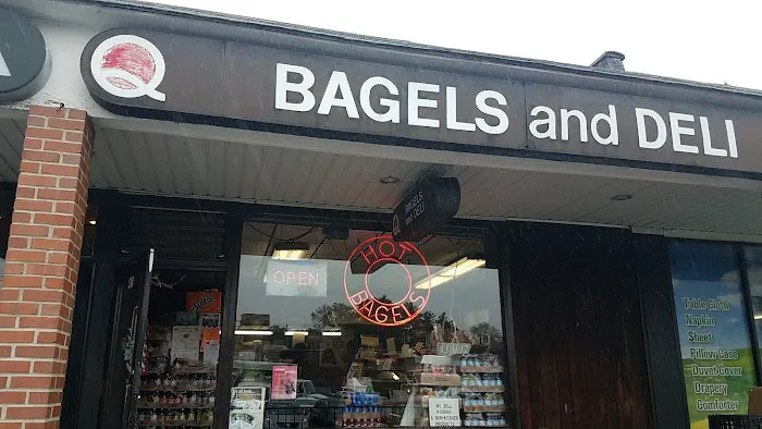 Quaker Ridge Bagels Picture 8