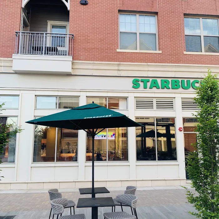 Starbucks Picture 10