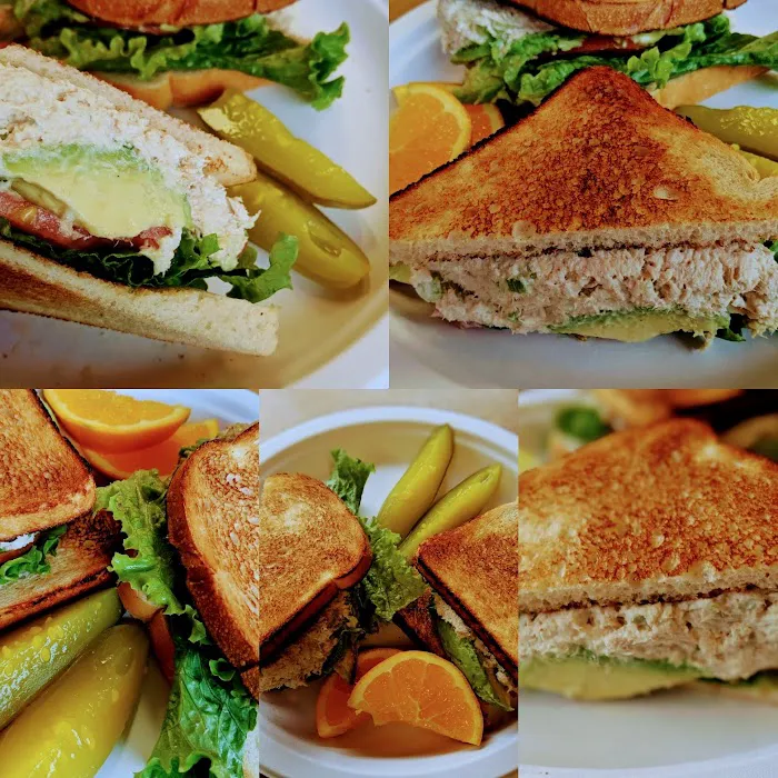 Hal's Deli Picture 7