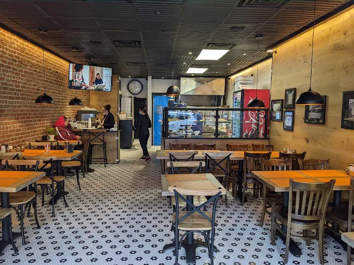 Sofia’s Pizzeria & Restaurant Picture 10