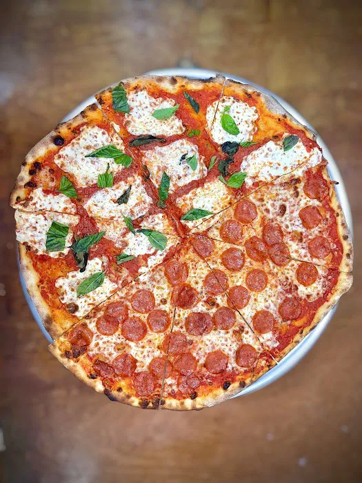 NY Pizza Co. Picture 8