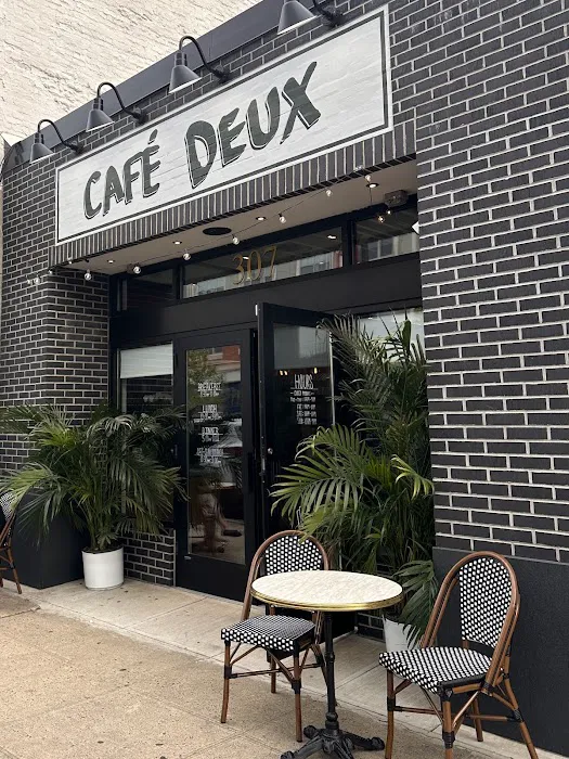 Café Deux Picture 10