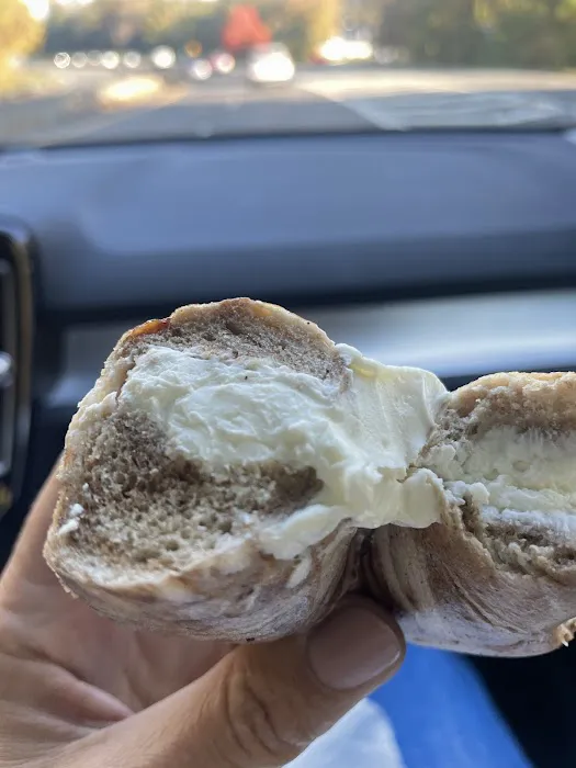 Bagel Deli Plus Picture 8