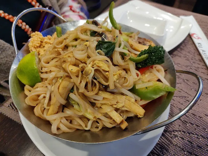 Ku Asian Bistro Picture 4