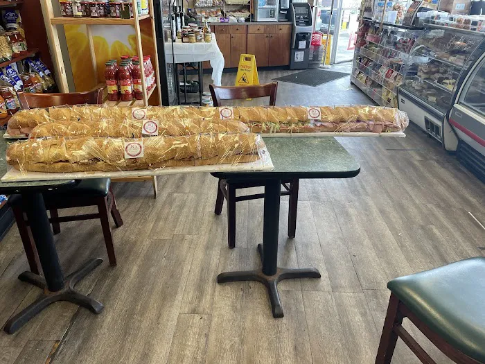 J&G Deli and Market Picture 10