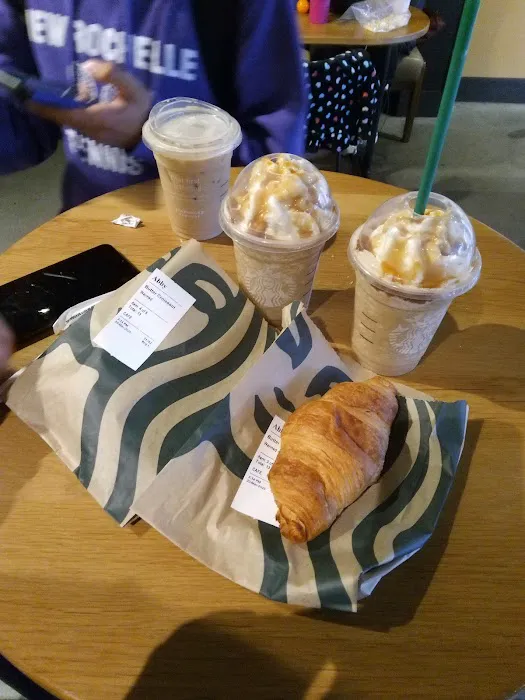 Starbucks Picture 3