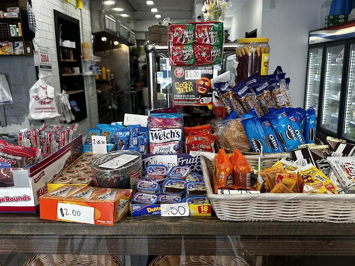 Maas deli Picture 6