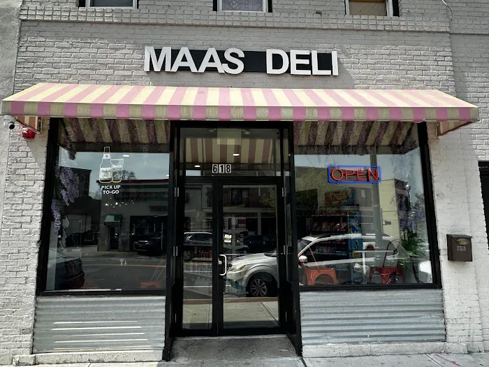 Maas deli Picture 7