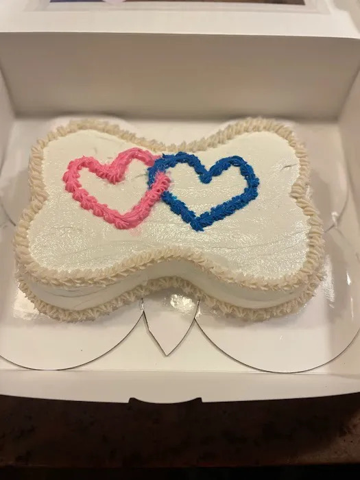 Curly Tail Cakes | Dog Bakery Picture 10