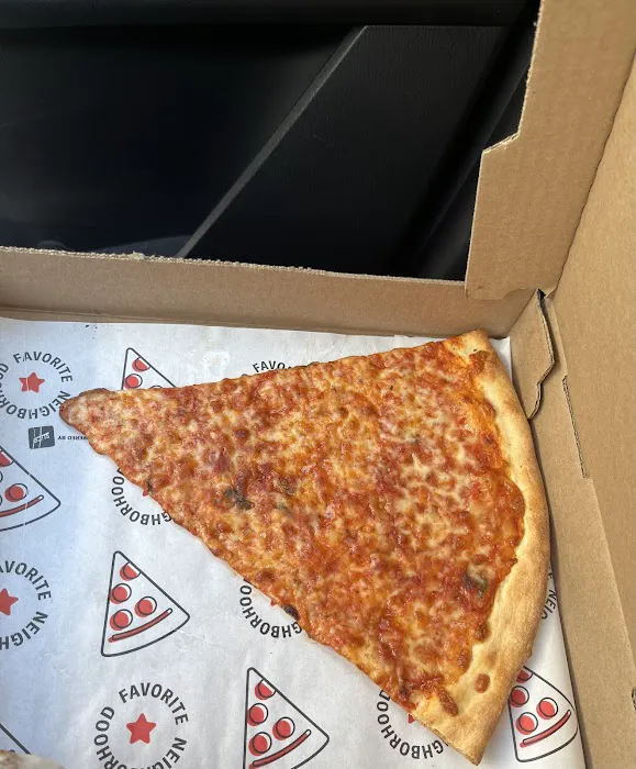 Sal's Market & Pizzeria Picture 1