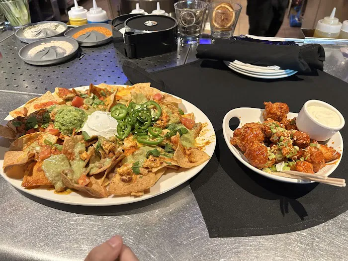 Yard House Picture 6