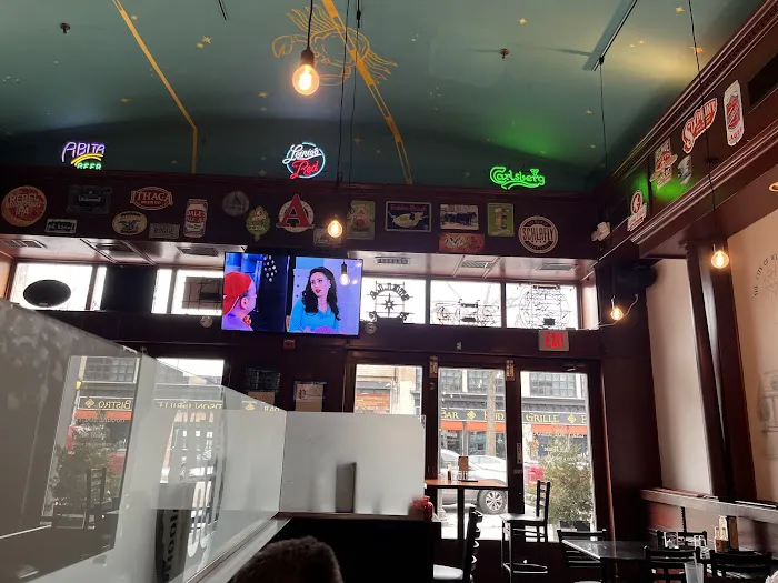 The Lazy Boy Saloon Picture 8