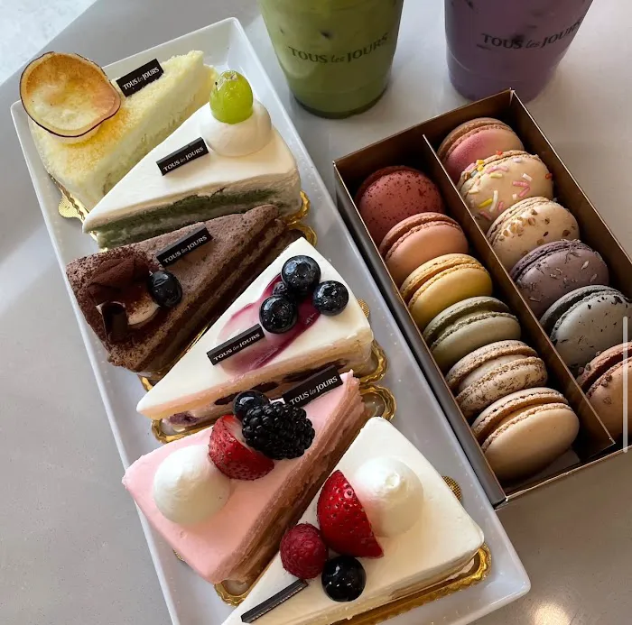 Tous les Jours Bakery Cafe Picture 10