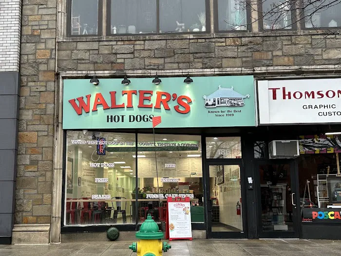 Walter's Hot Dogs Picture 10