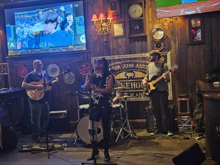 Ron Blacks Beer Hall Picture 8
