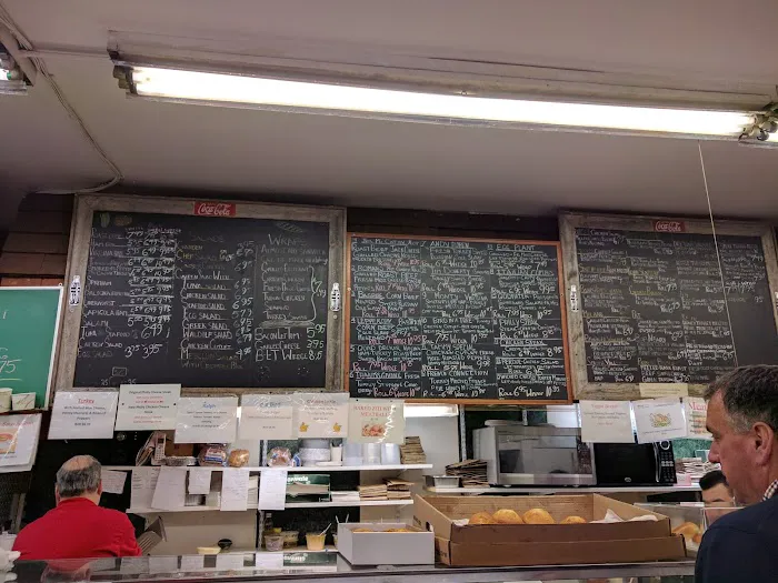Royal Scarlet Deli Picture 10