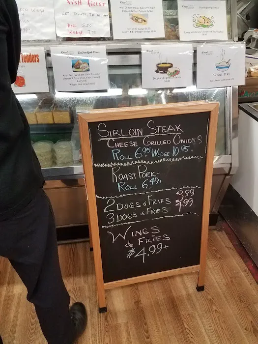 Royal Scarlet Deli Picture 5