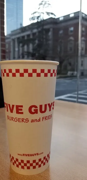 Five Guys Picture 1
