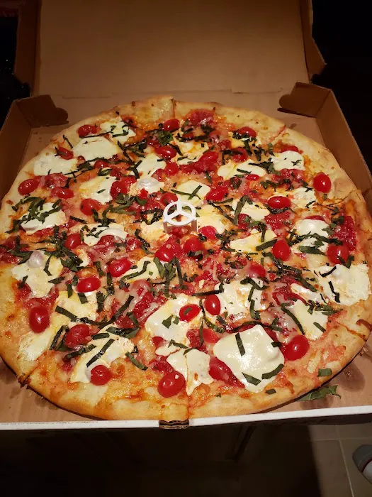 Euro Pizza Picture 6
