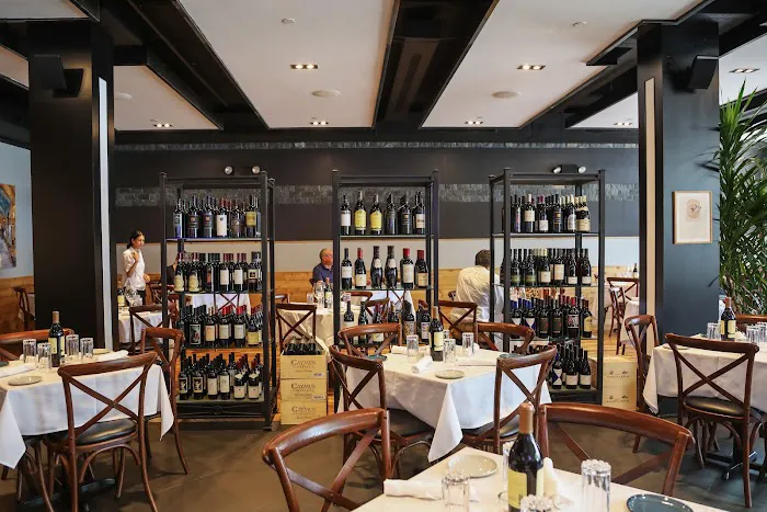 Shiraz Kitchen & Wine Bar Picture 4