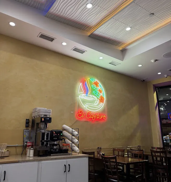El Cafetero Bakery Picture 10